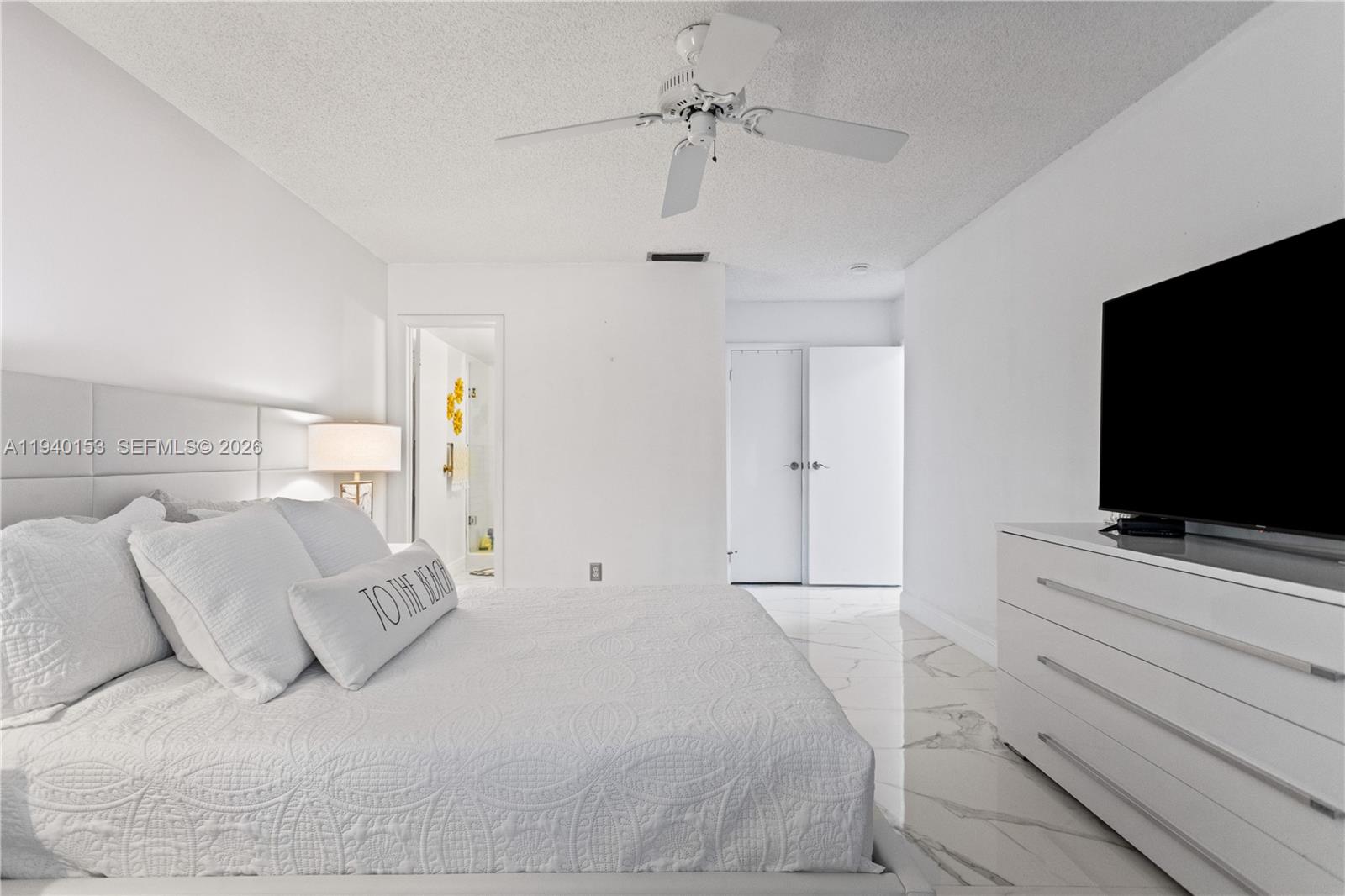 LAURELS AT MARGATE CONDO - Residential