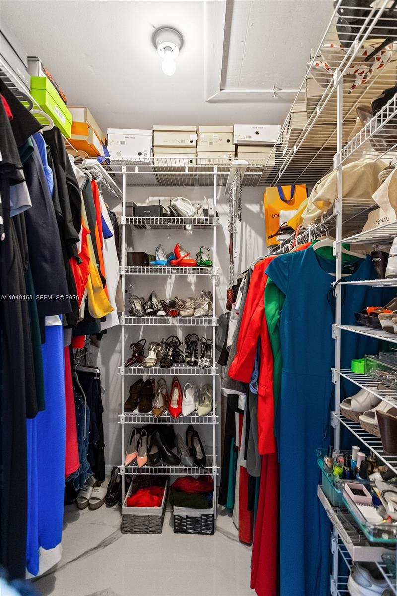 LAURELS AT MARGATE CONDO - Residential