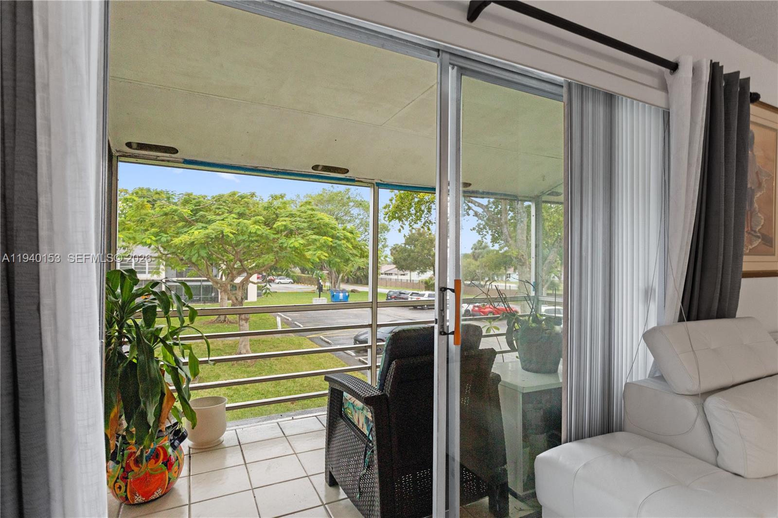 LAURELS AT MARGATE CONDO - Residential