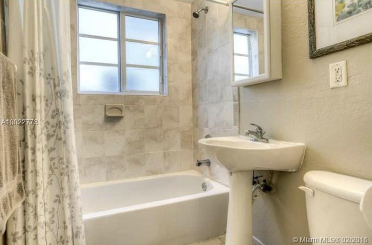 Ritz Royal Palm - Residential Lease