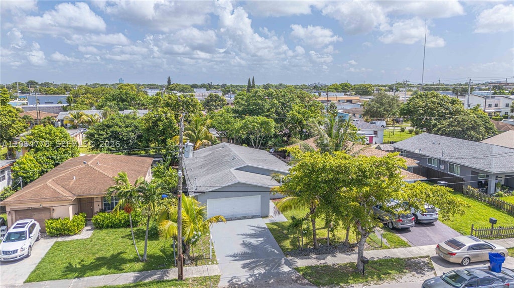 Photo of 5719 Mayo St, Hollywood, FL 33023 (MLS # A12054778)