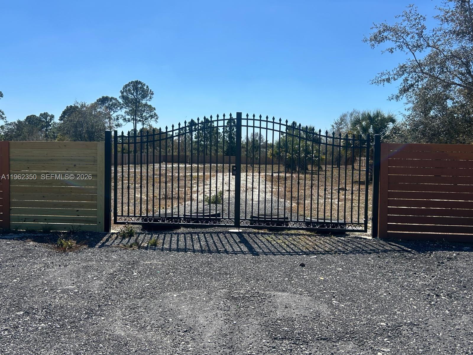 MONTURA RANCH URREC SEC 36 - Land