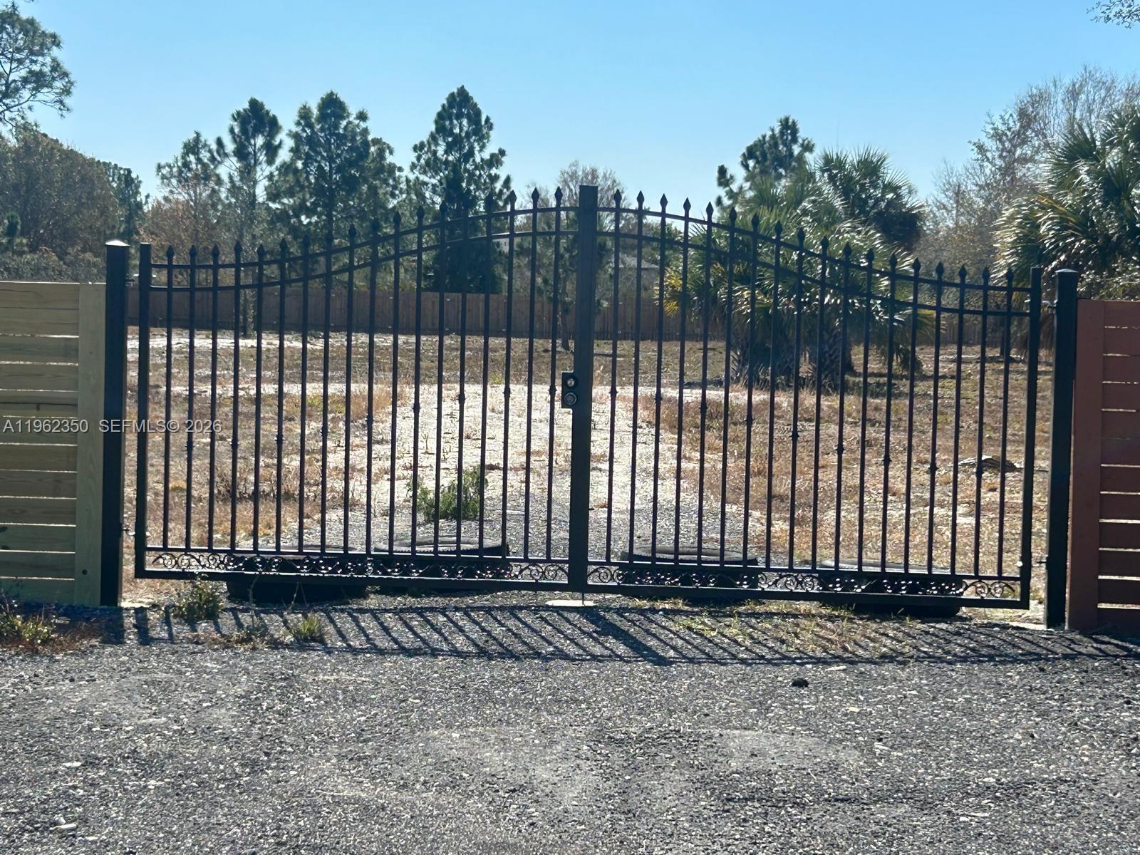 MONTURA RANCH URREC SEC 36 - Land