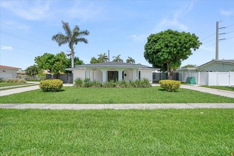 205 SE 3rd Ave Dania Beach FL 33004