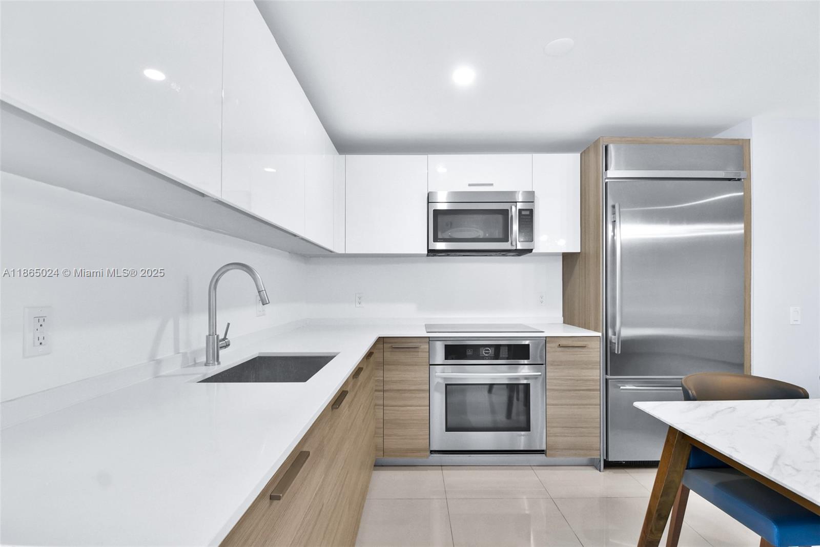 BRICKELLHOUSE CONDO - Residential Lease