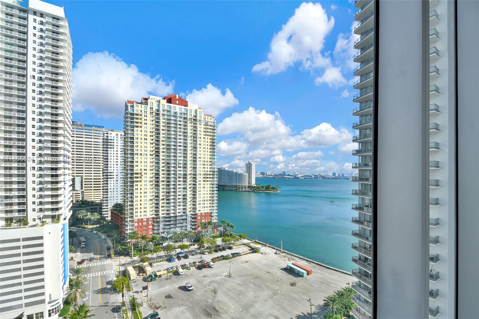 BRICKELLHOUSE CONDO - Residential Lease