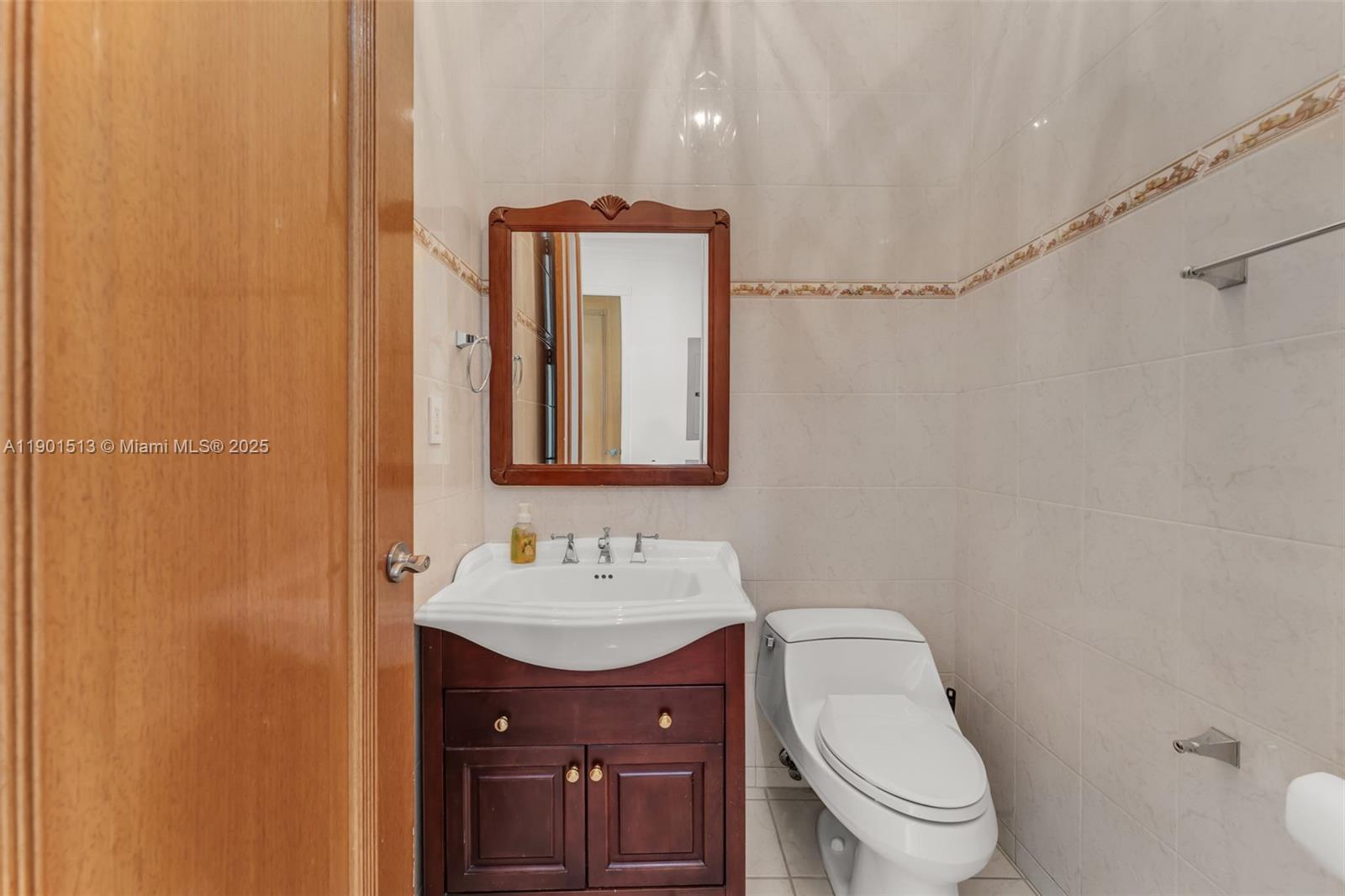 HI END GEN X ESTATE - Residential