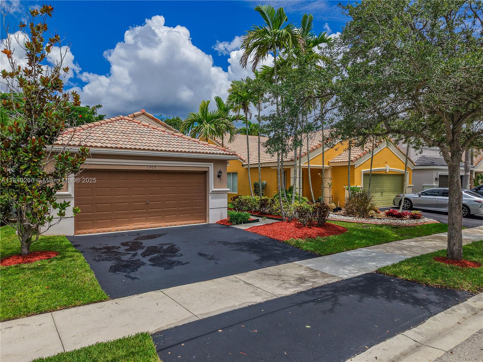 1509 Canary Island Dr