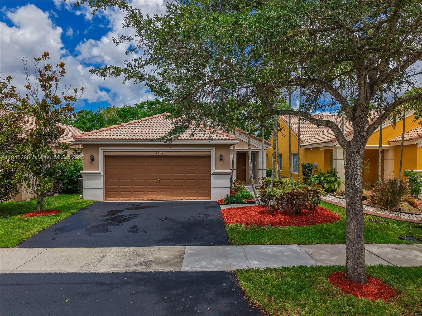 1509 Canary Island Dr