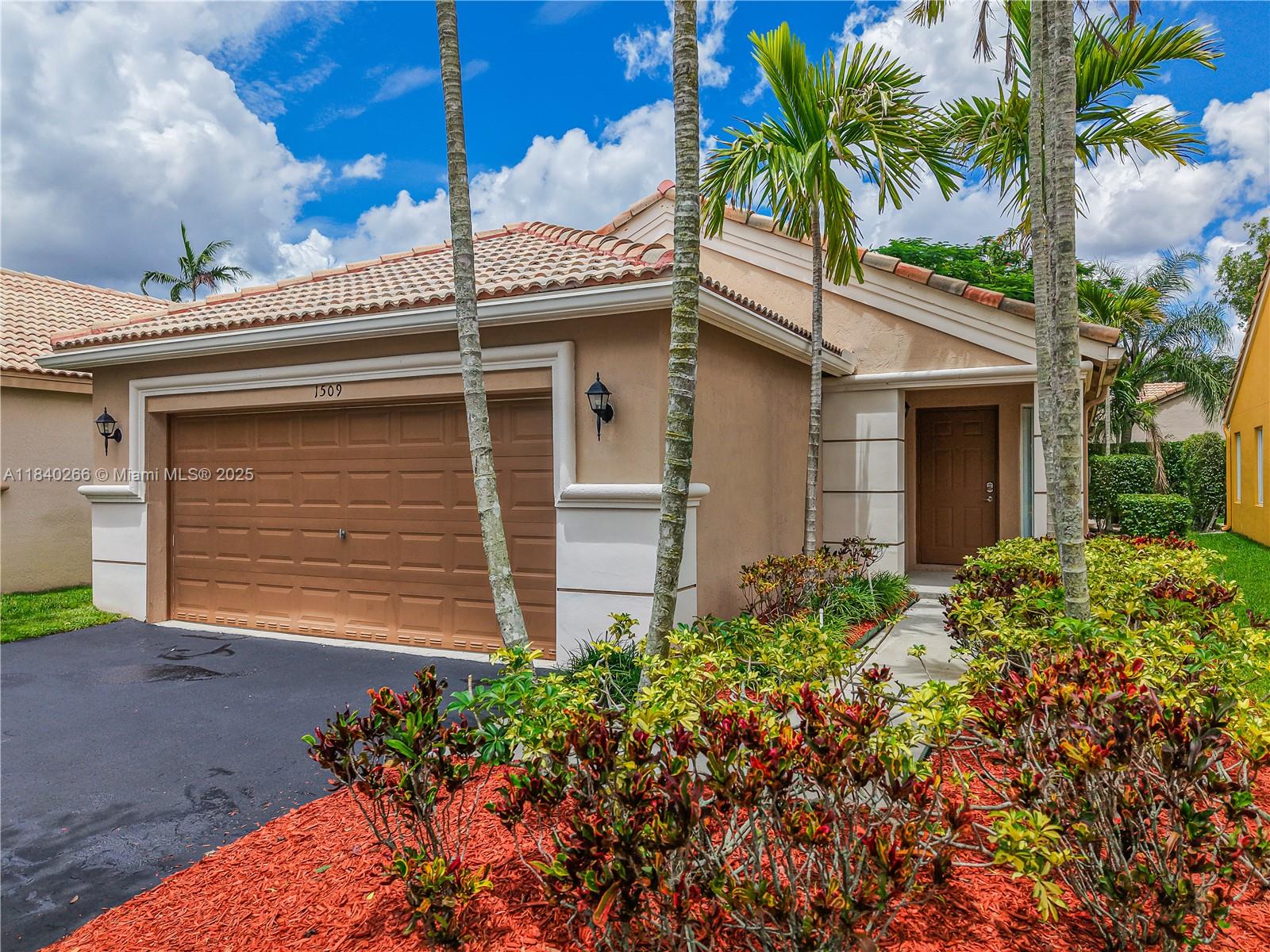 1509 Canary Island Dr