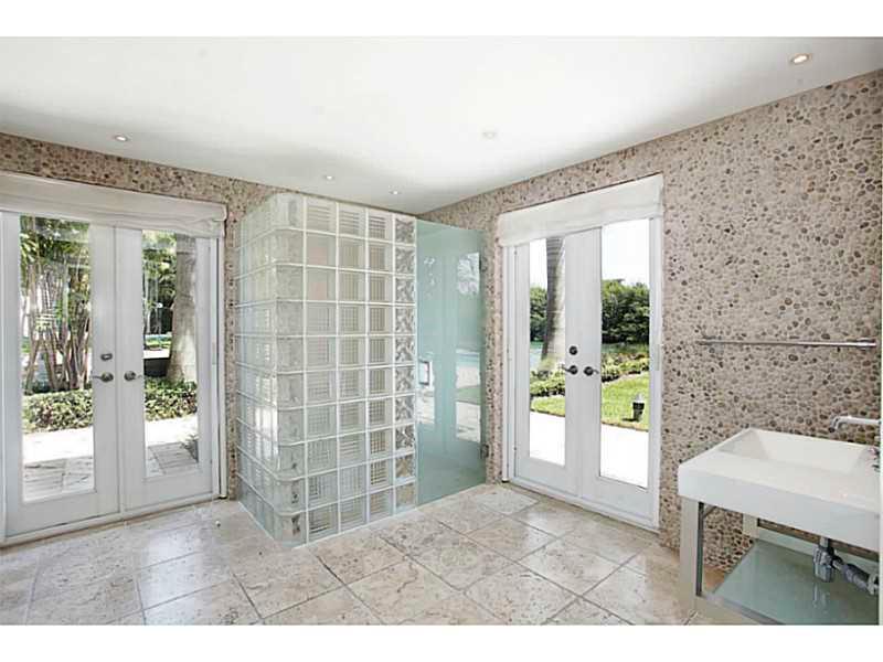 CAPE FLORIDA SUB SEC 3 - Residential