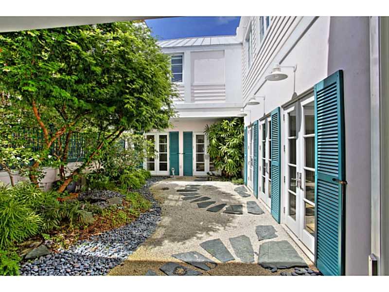 CAPE FLORIDA SUB SEC 3 - Residential