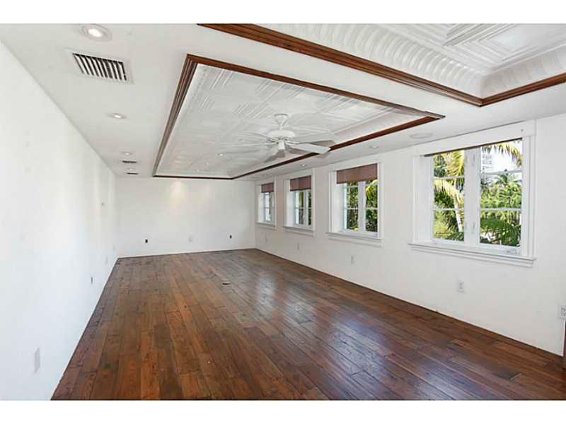 CAPE FLORIDA SUB SEC 3 - Residential