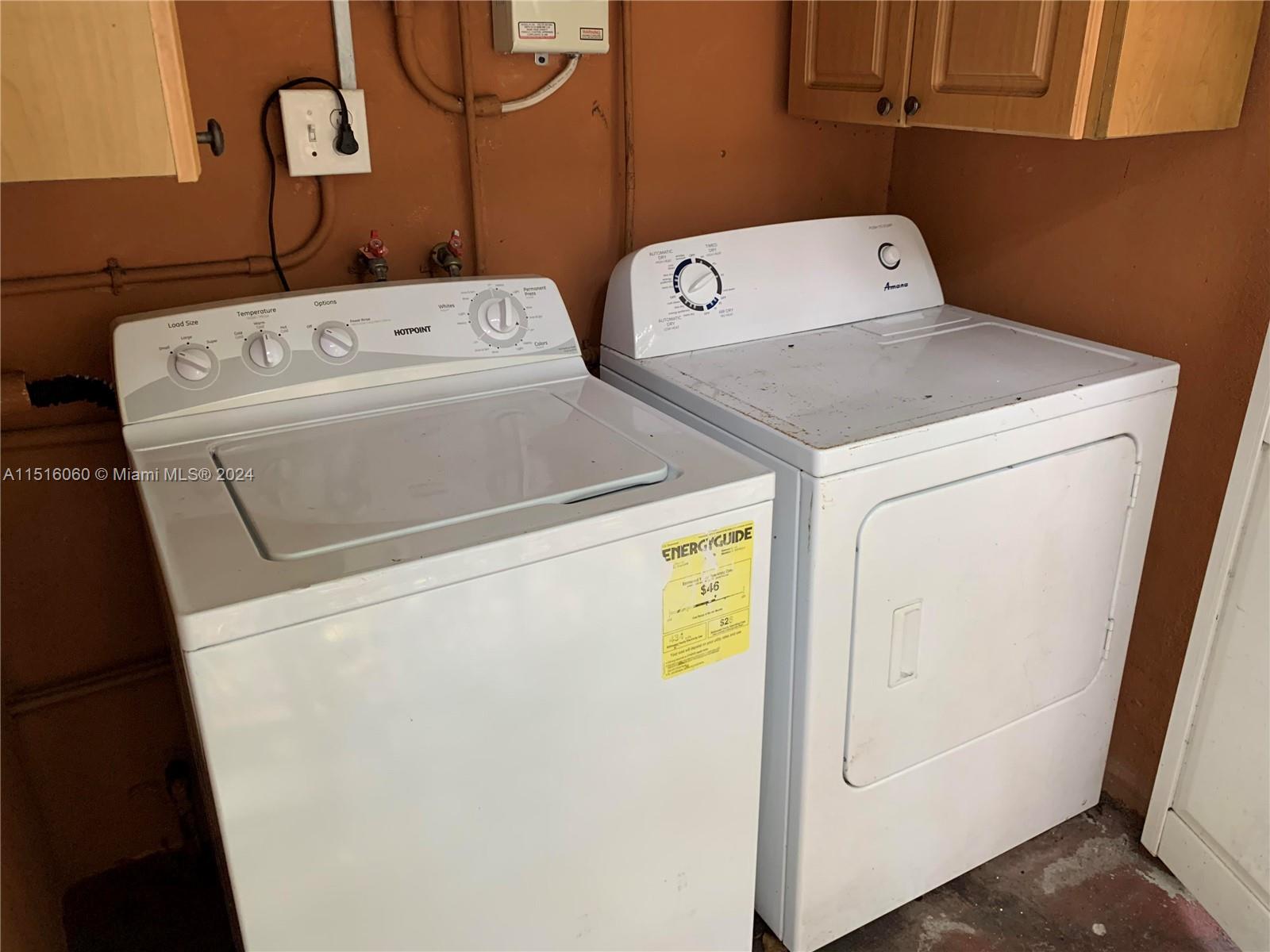 GRAPELAND - Residential Lease