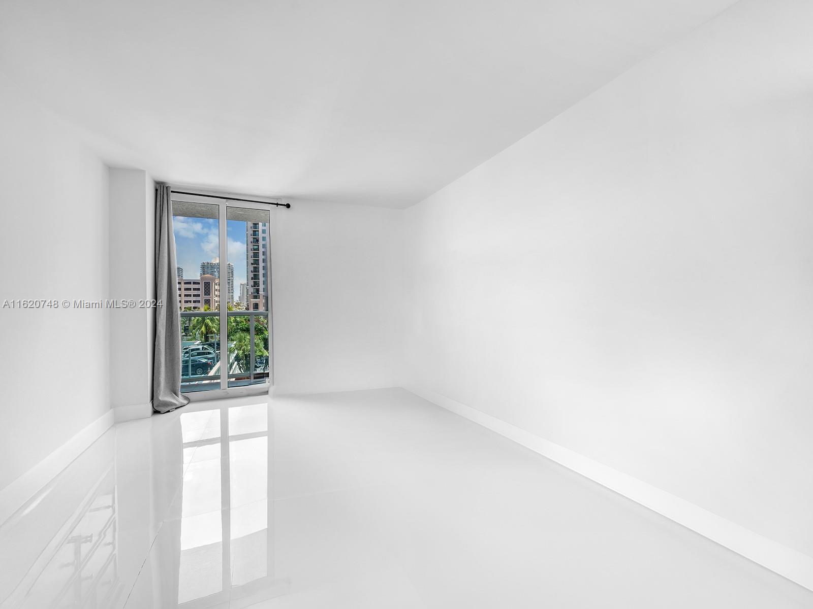 ARLEN HOUSE EAST CONDO - Residential