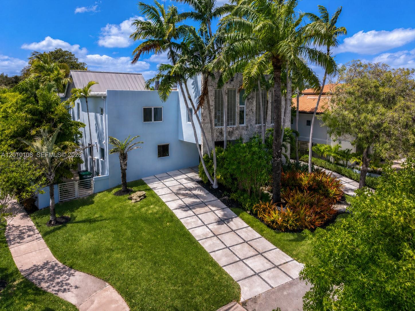 BISCAYNE KEY ESTATES - Residential