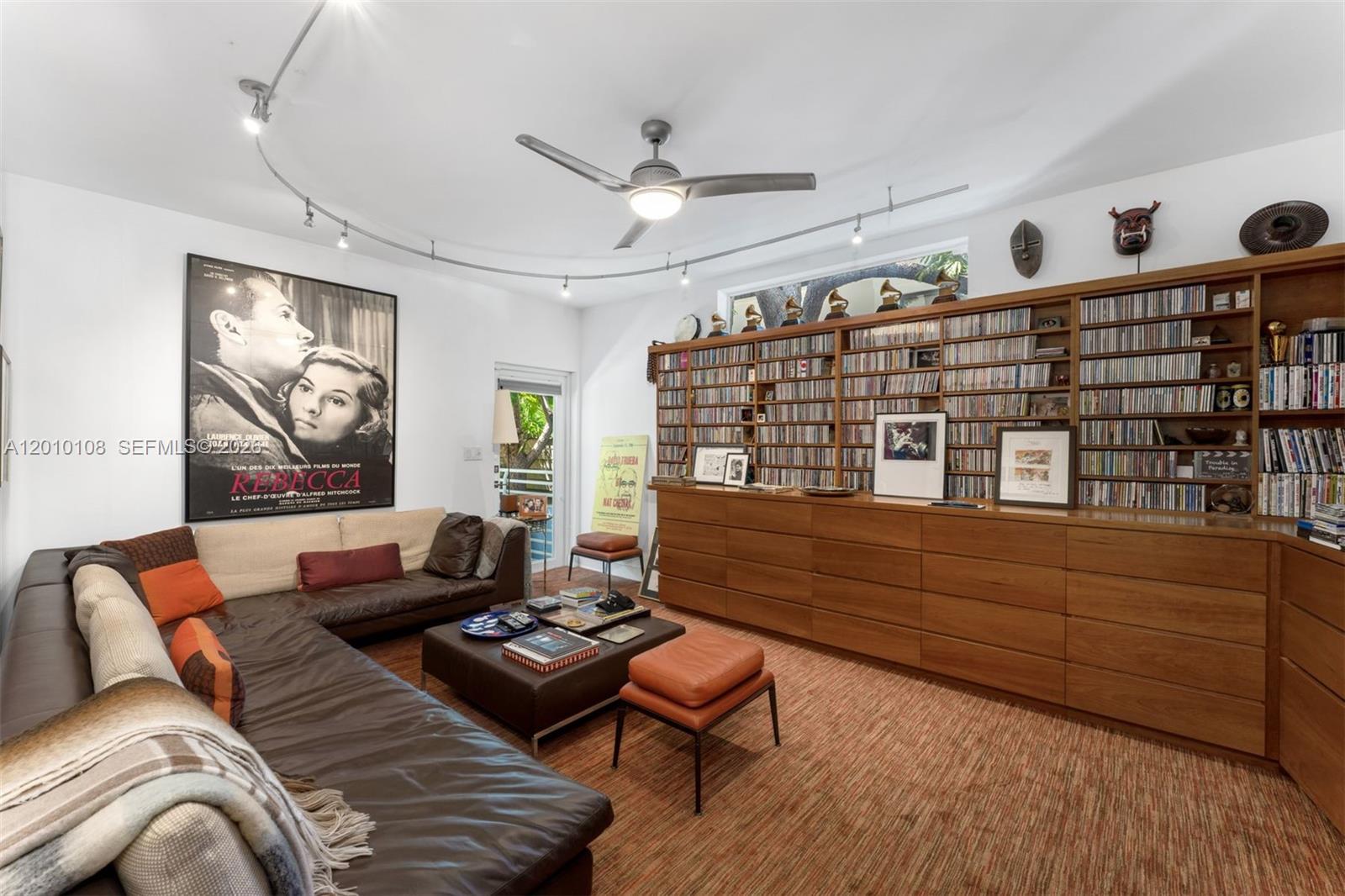 BISCAYNE KEY ESTATES - Residential