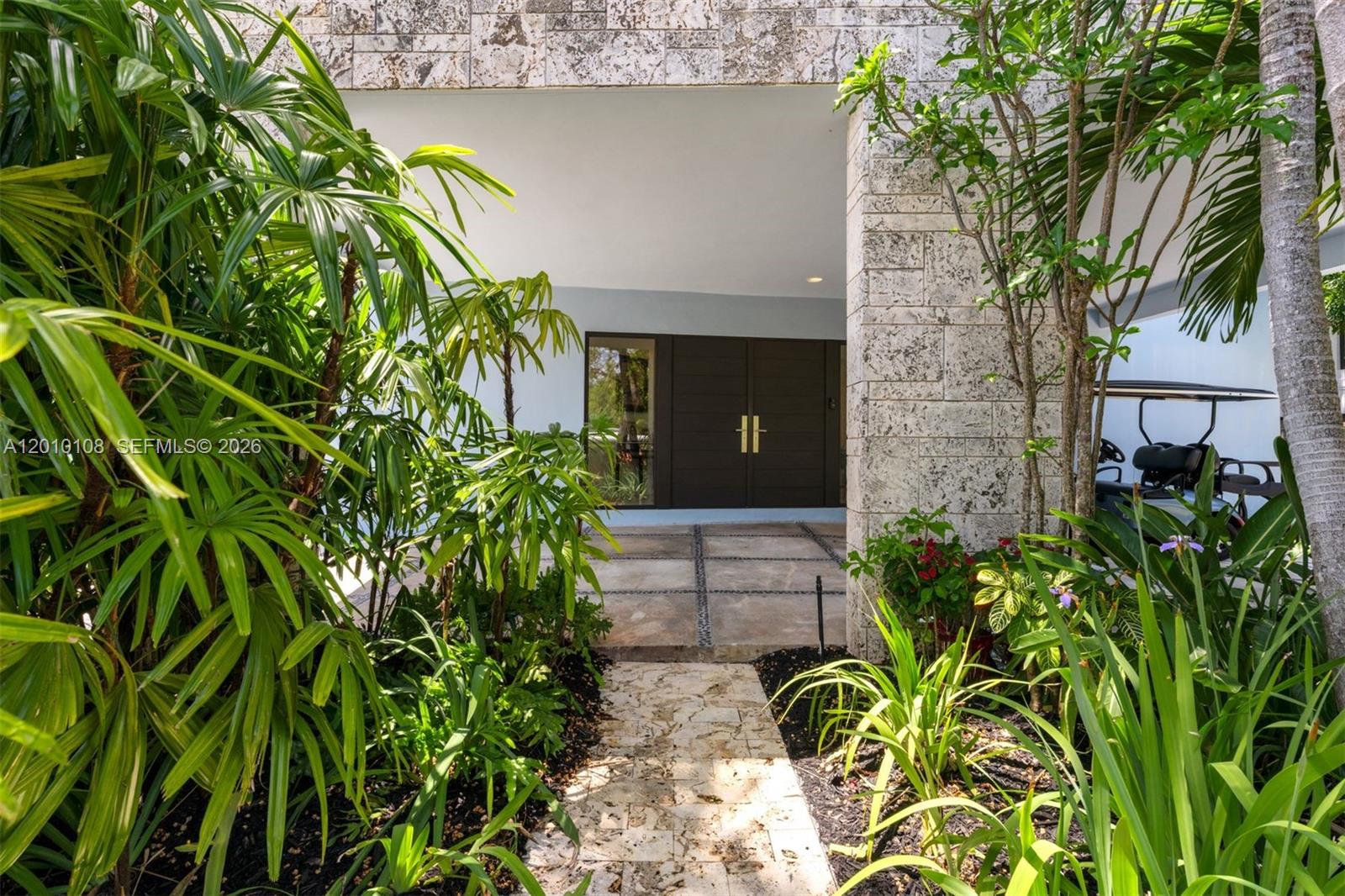 BISCAYNE KEY ESTATES - Residential