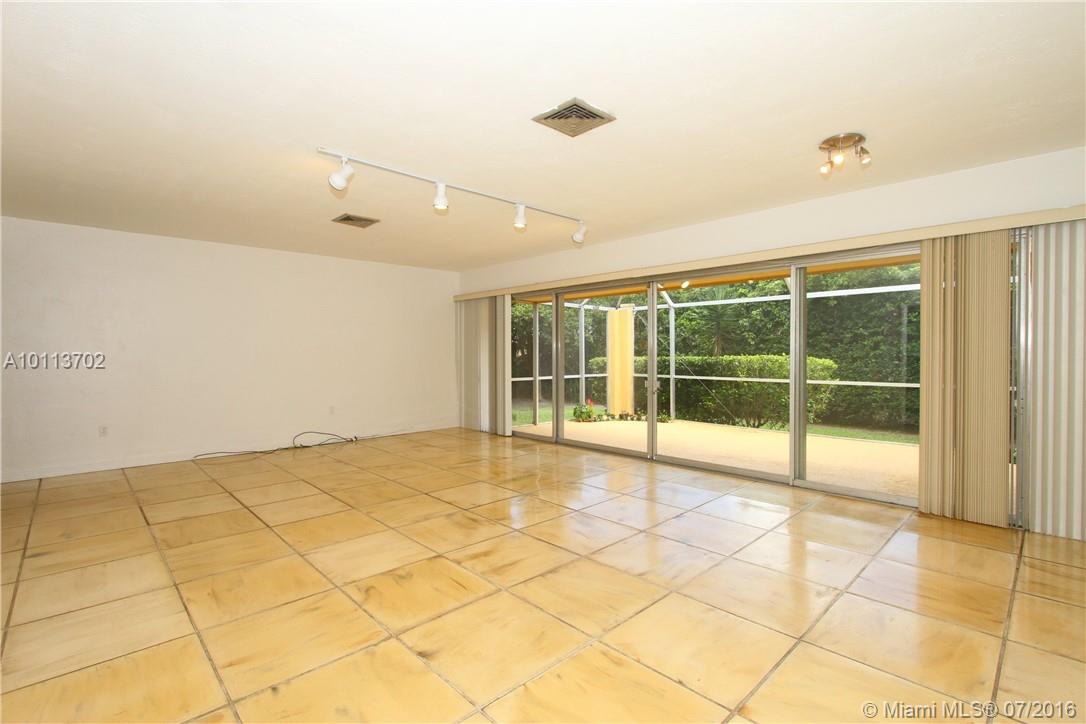 C GABLES RIVIERA SEC 6 - Residential