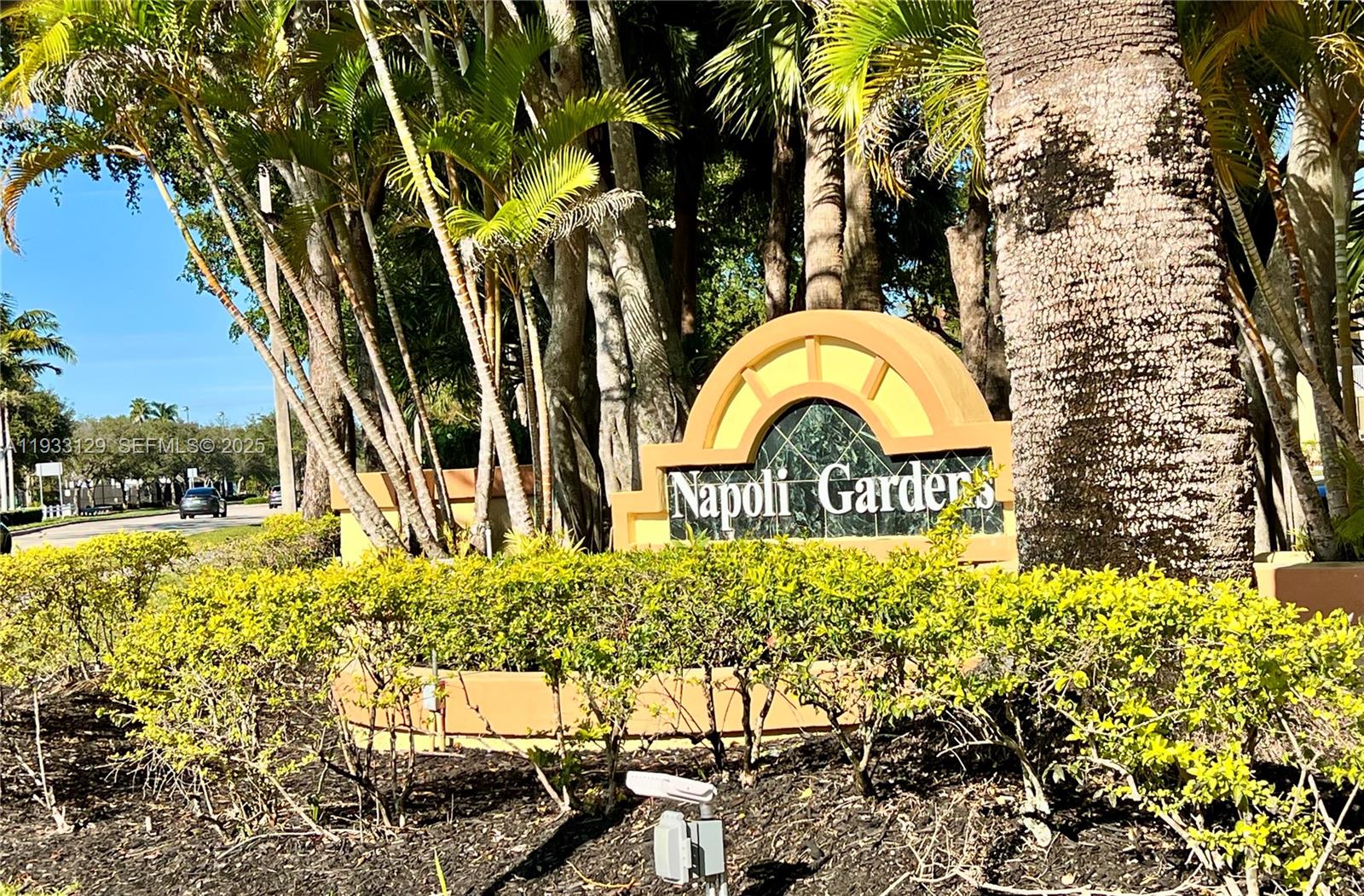 NAPOLI GARDENS AT CORAL SP - Residential Lease