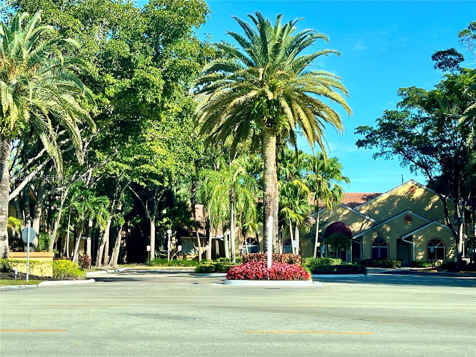 NAPOLI GARDENS AT CORAL SP - Residential Lease