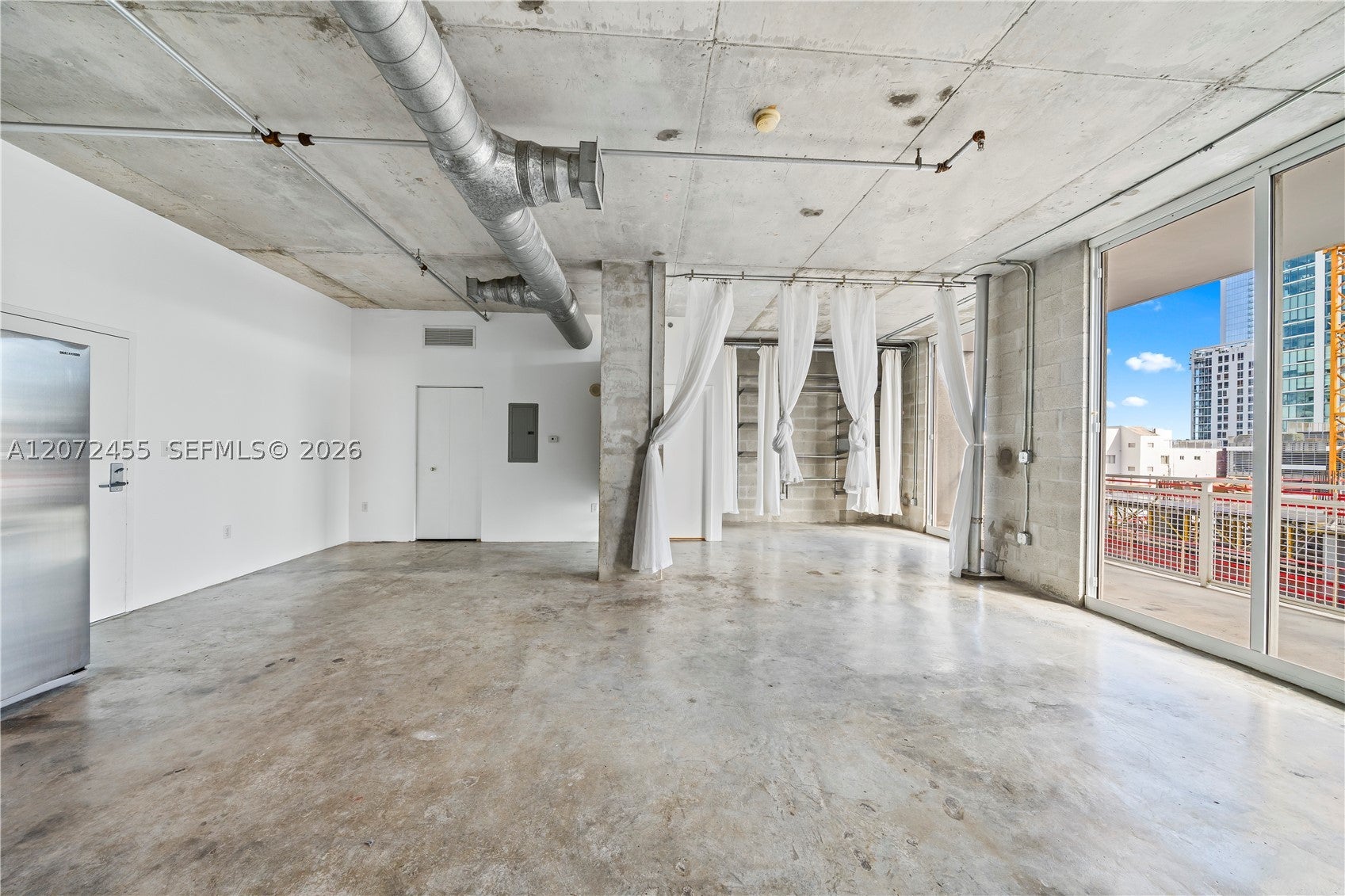 444 NE 30th St 702