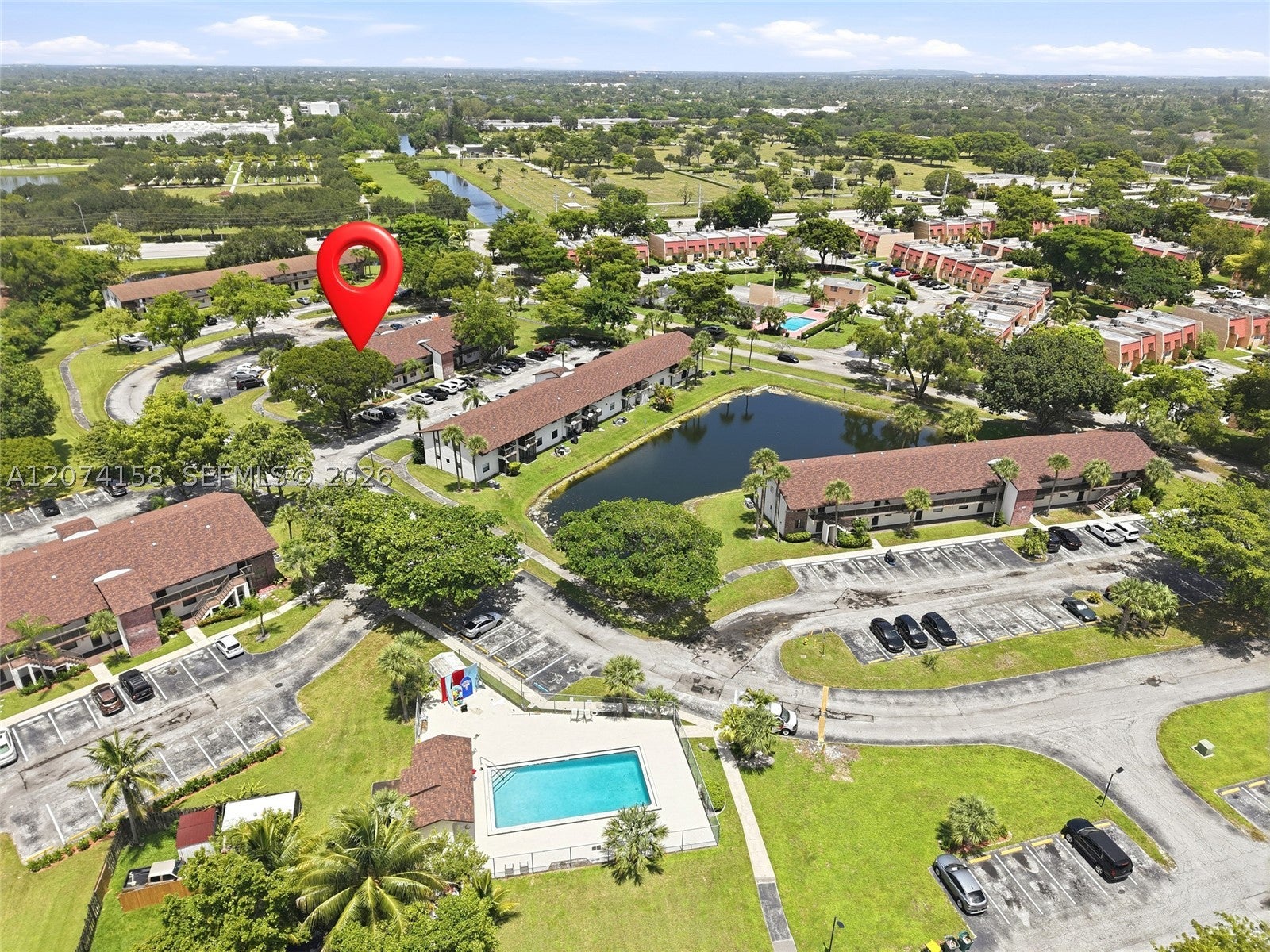 6040 Shakerwood Cir 201