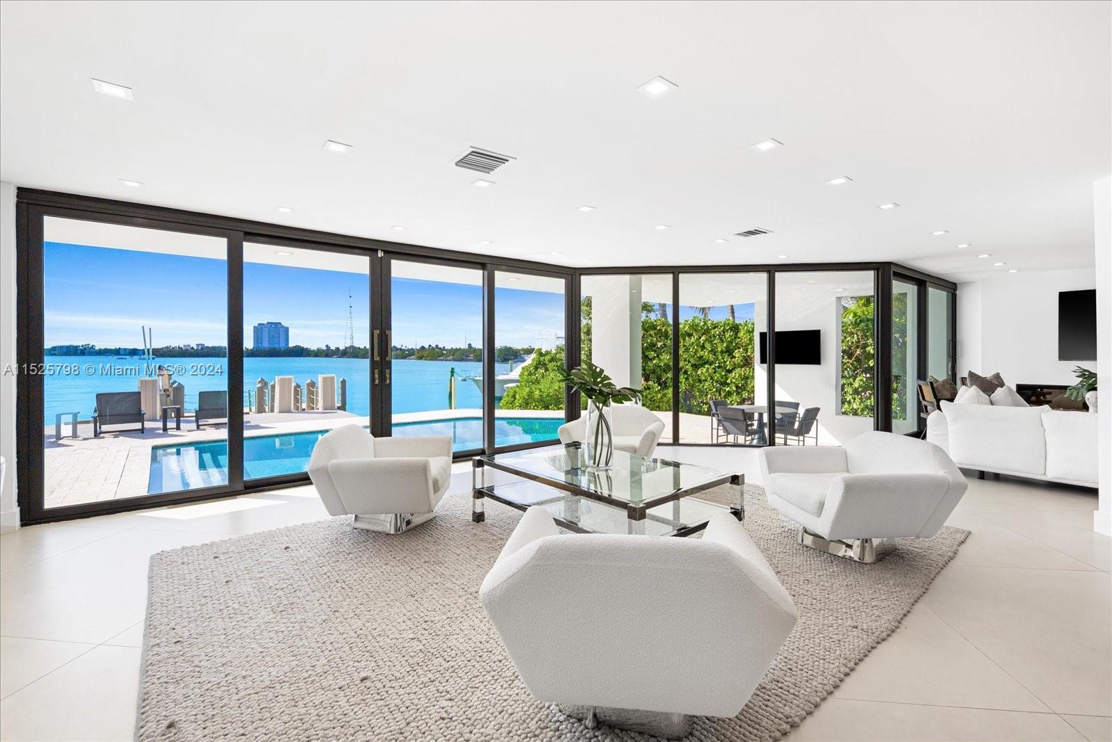 NORTH BAY ISLAND - Residential