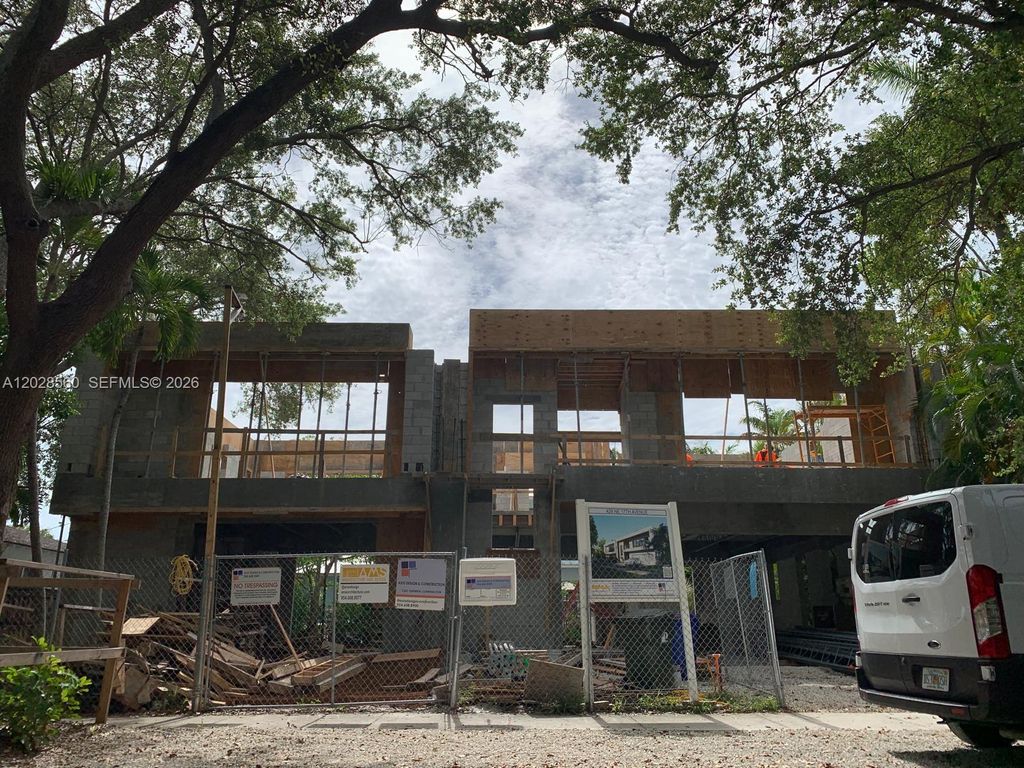 Photo of 428 NE 17th Ave, Fort Lauderdale, FL 33301 (MLS # A12028560)