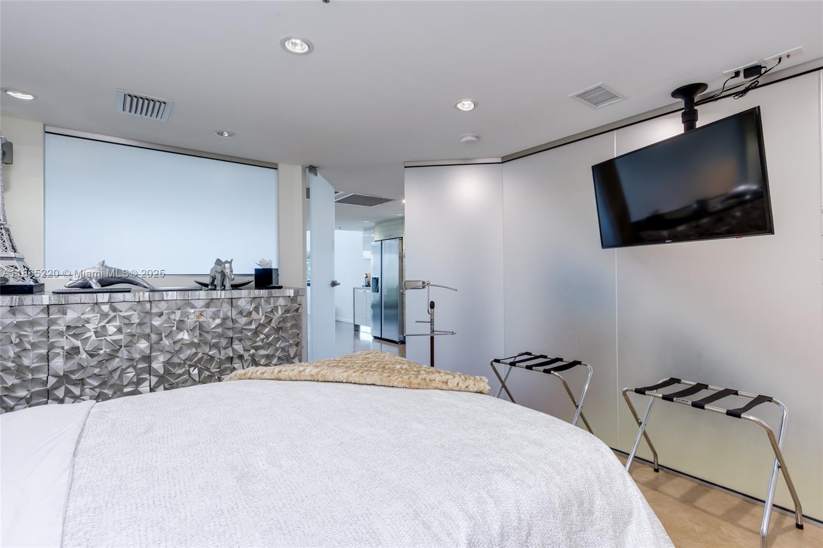 CASTLE BEACH CLUB CONDO - Residential