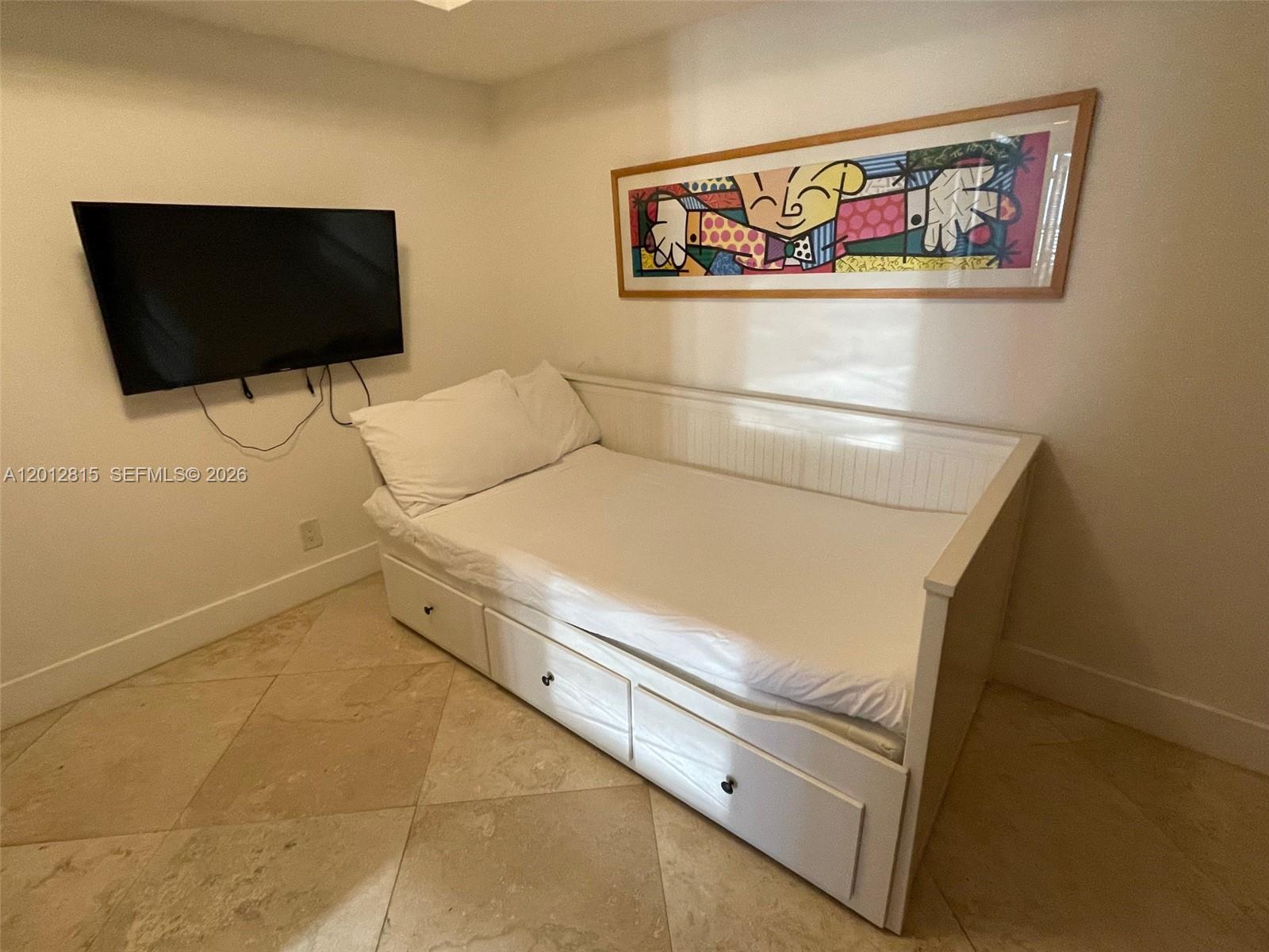 VENETIA CONDO - Residential Lease