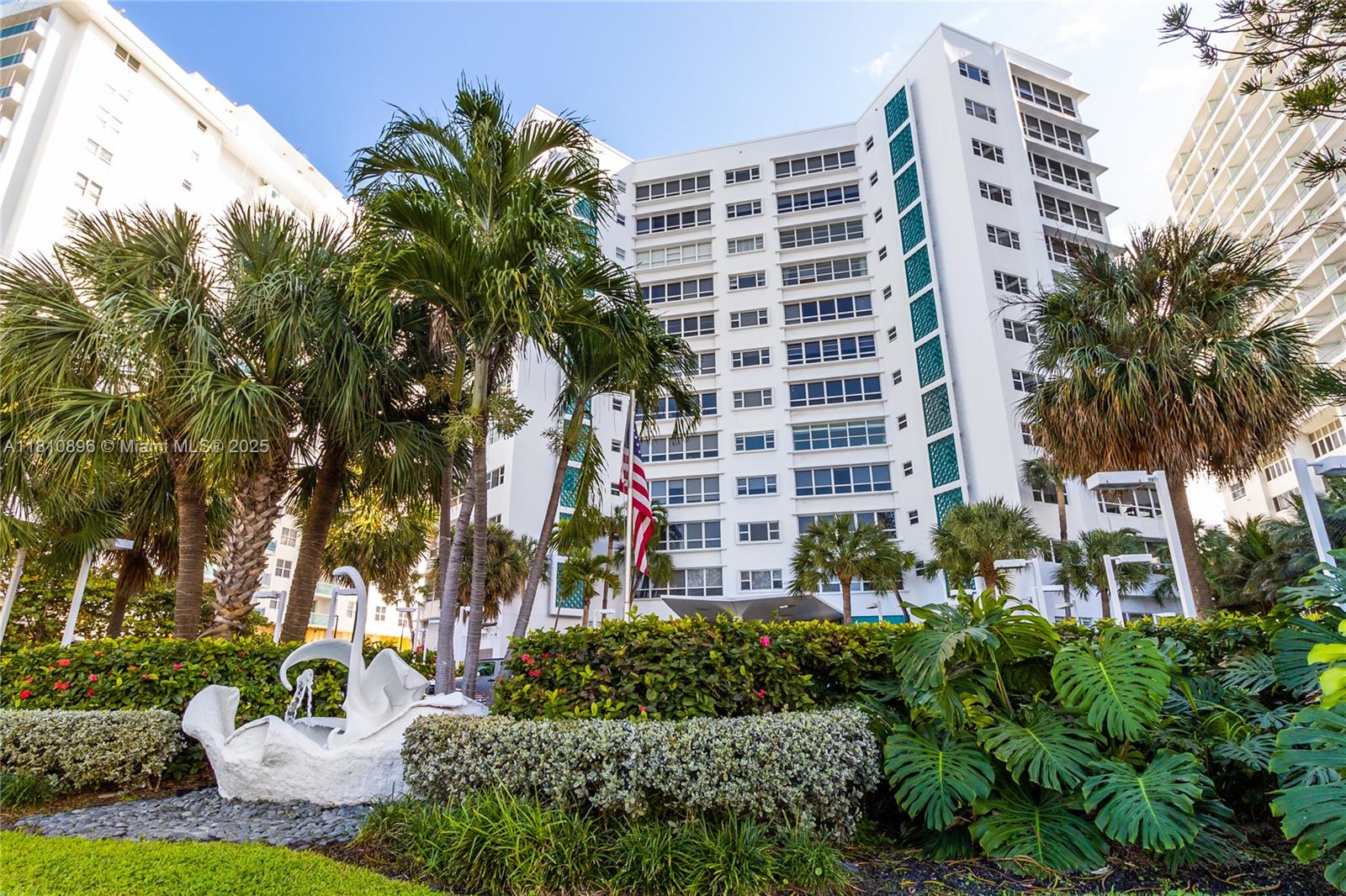 THE EXECUTIVE CONDO - Residential Lease