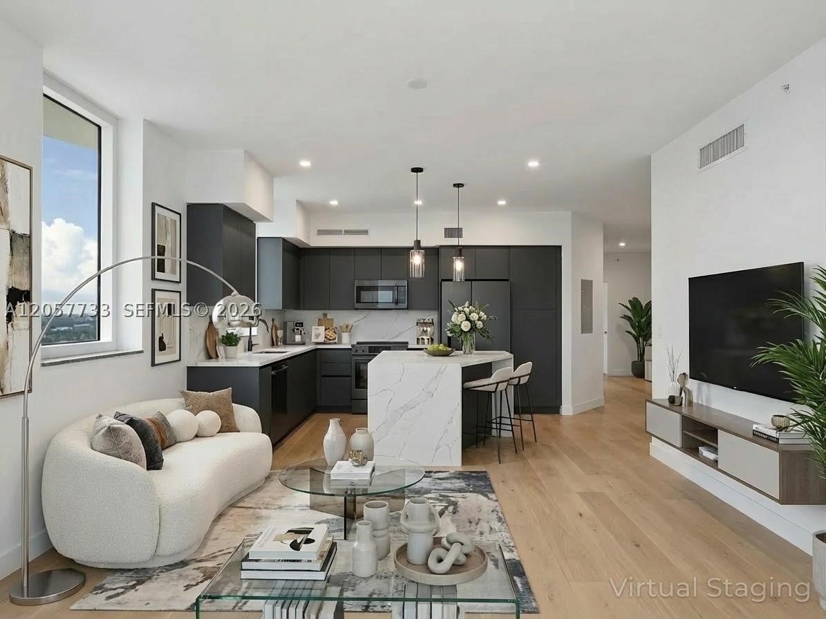 1745 E Hallandale Beach Blvd 2007W
