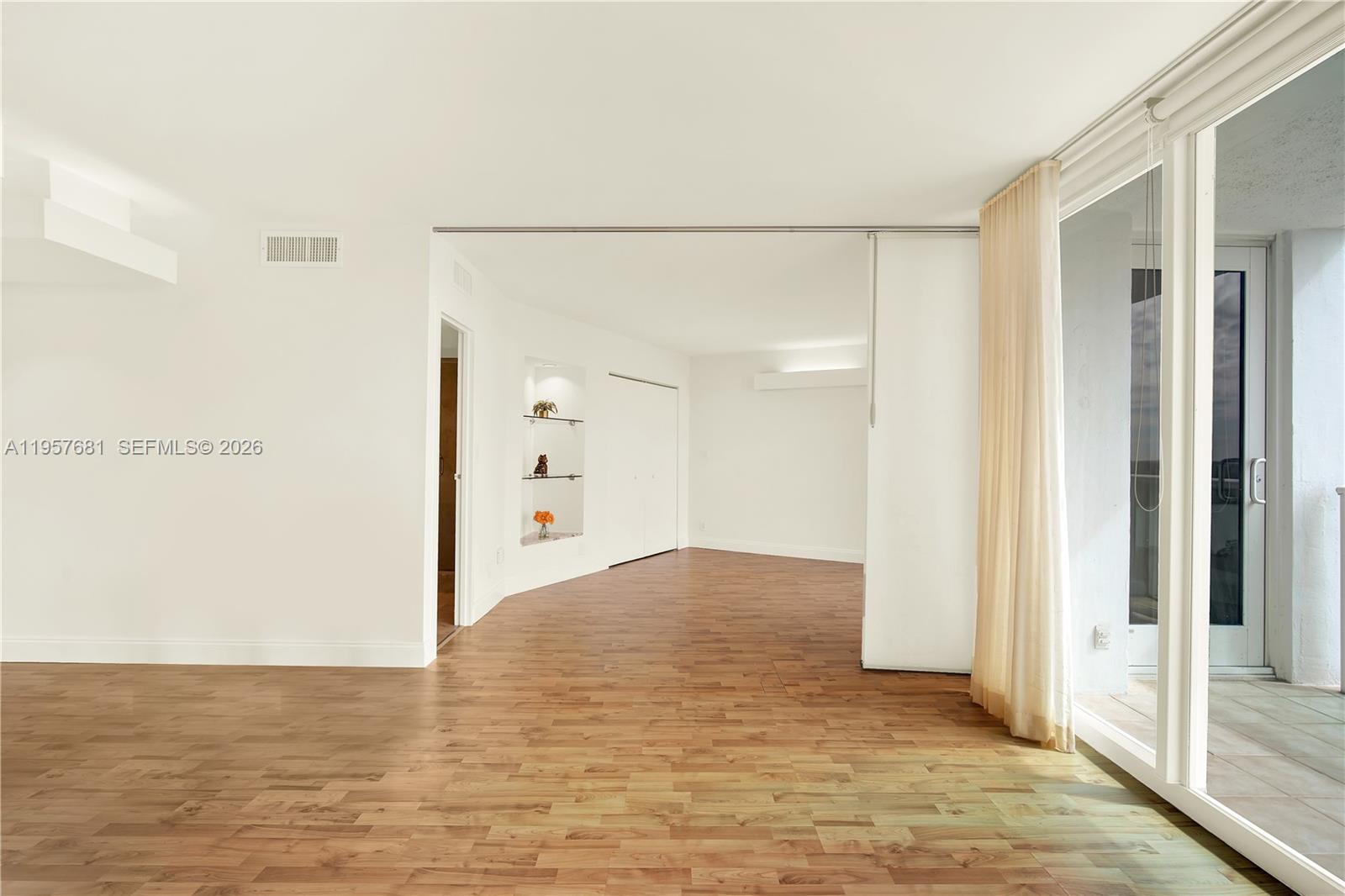 ARLEN HOUSE EAST CONDO - Residential