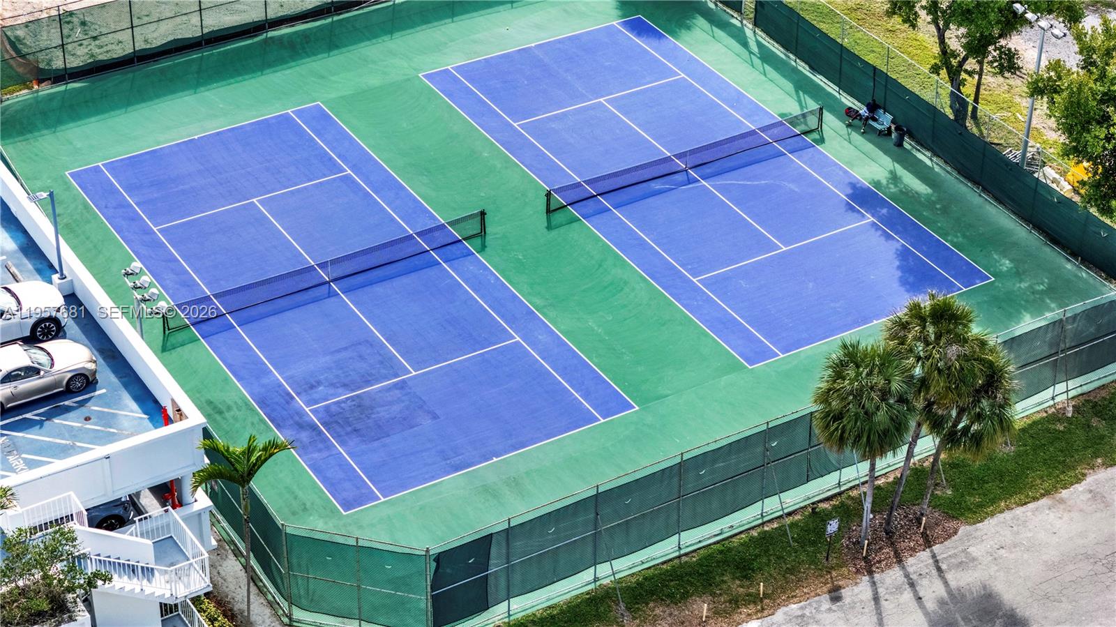 ARLEN HOUSE EAST CONDO - Residential