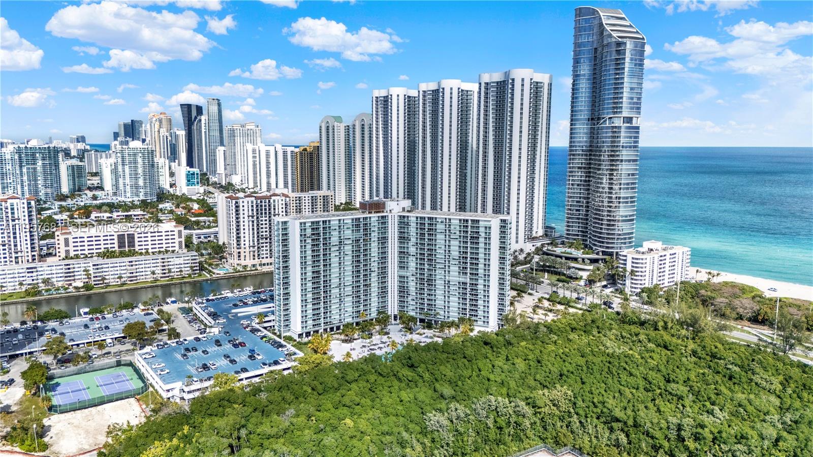 ARLEN HOUSE EAST CONDO - Residential