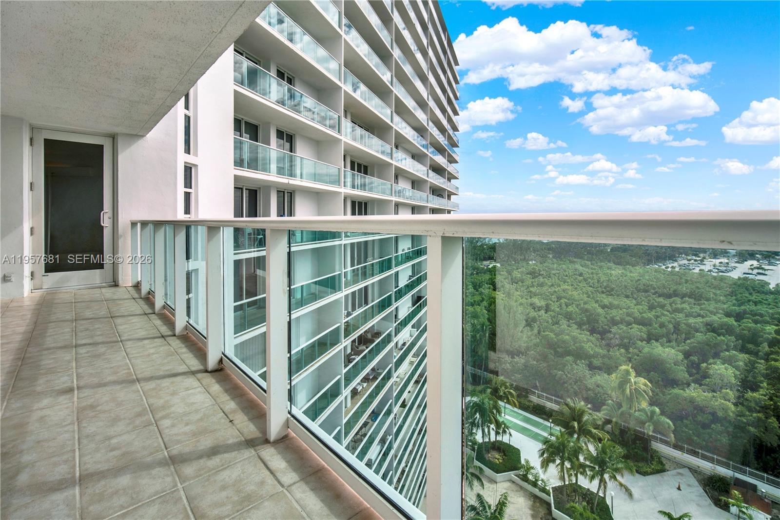 ARLEN HOUSE EAST CONDO - Residential