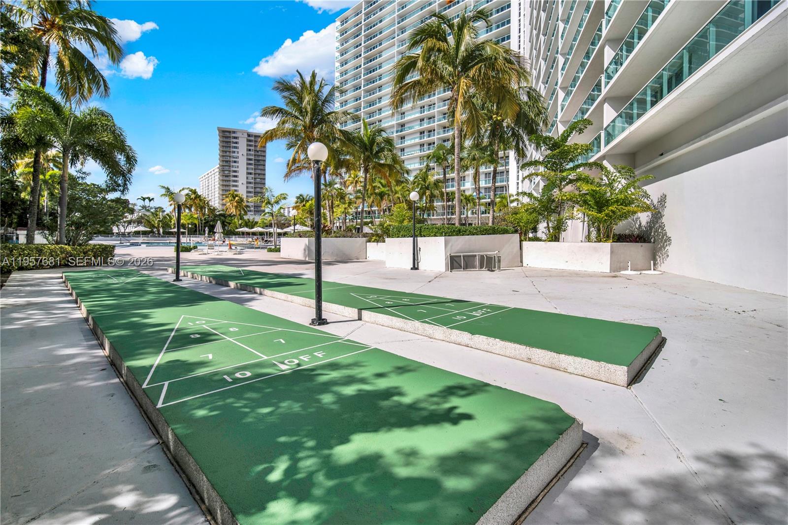 ARLEN HOUSE EAST CONDO - Residential