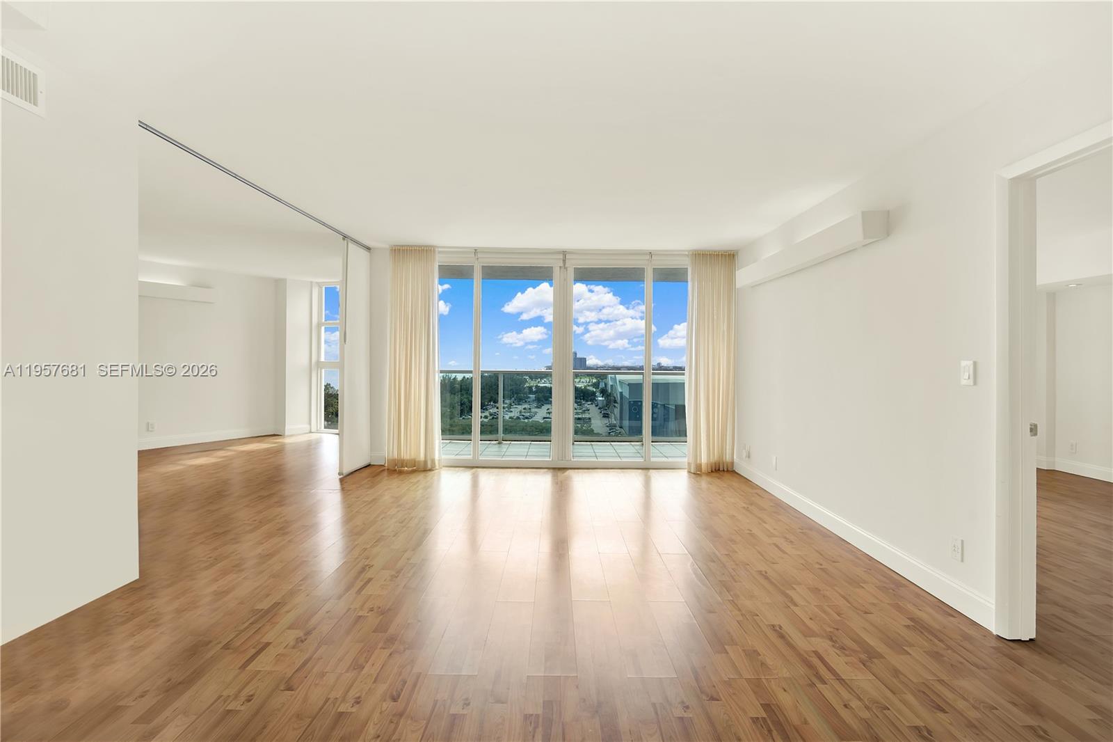 ARLEN HOUSE EAST CONDO - Residential