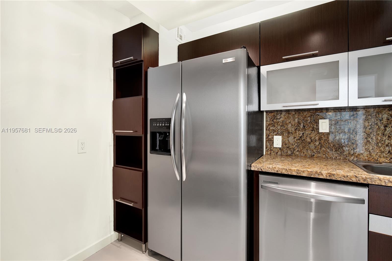 ARLEN HOUSE EAST CONDO - Residential