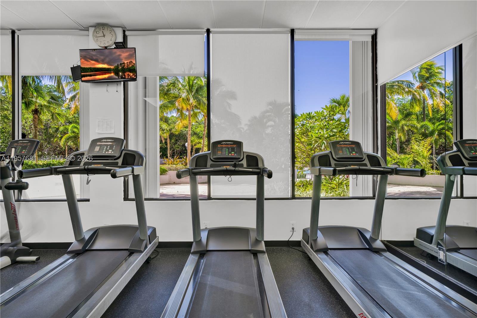 ARLEN HOUSE EAST CONDO - Residential