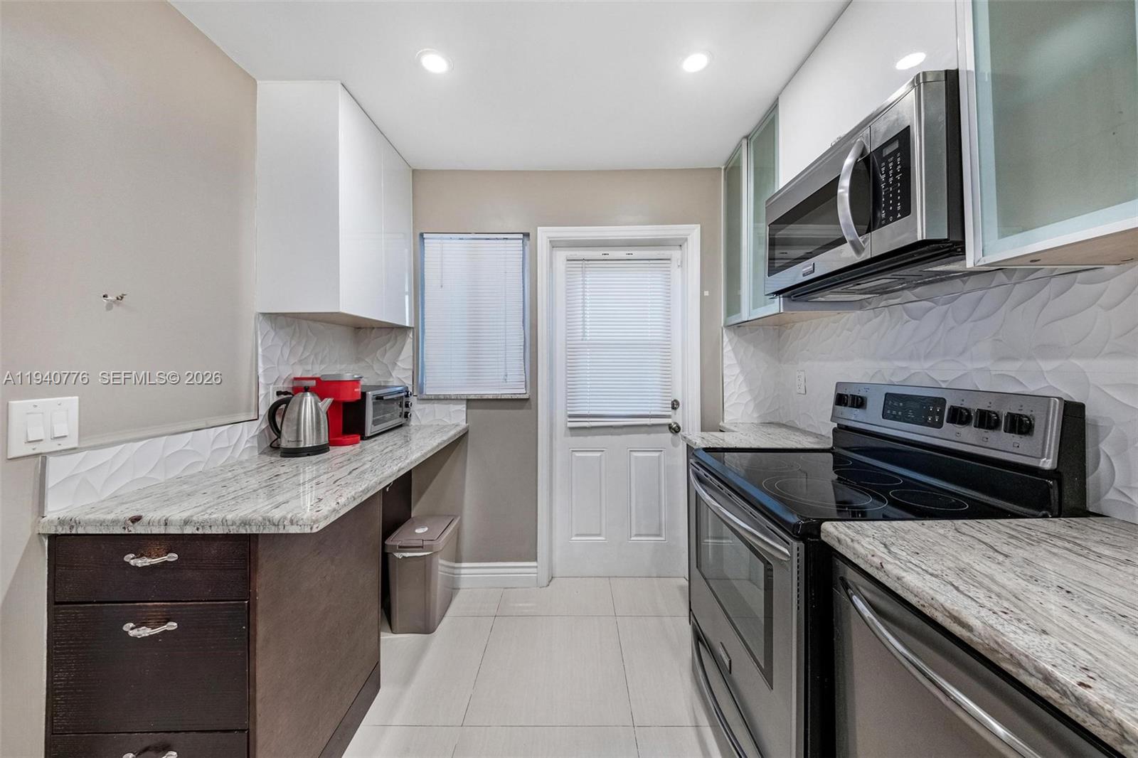 RIVIERA APTS SOUTH INC - Residential