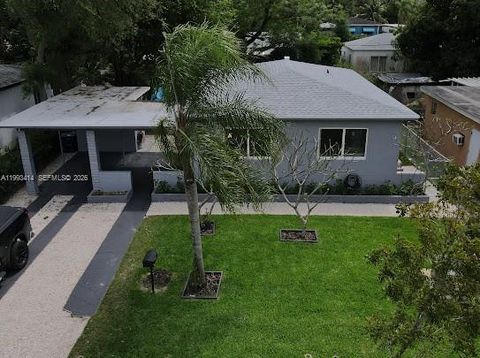 266 NE 162nd St Miami FL 33162