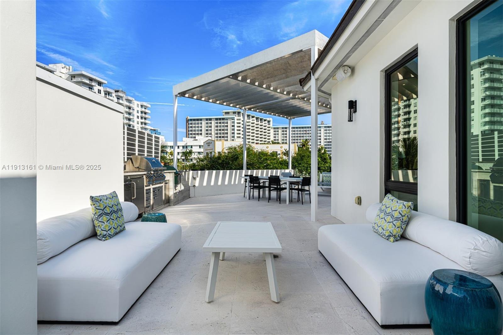 FLAMINGO TERRACE SUB - Residential