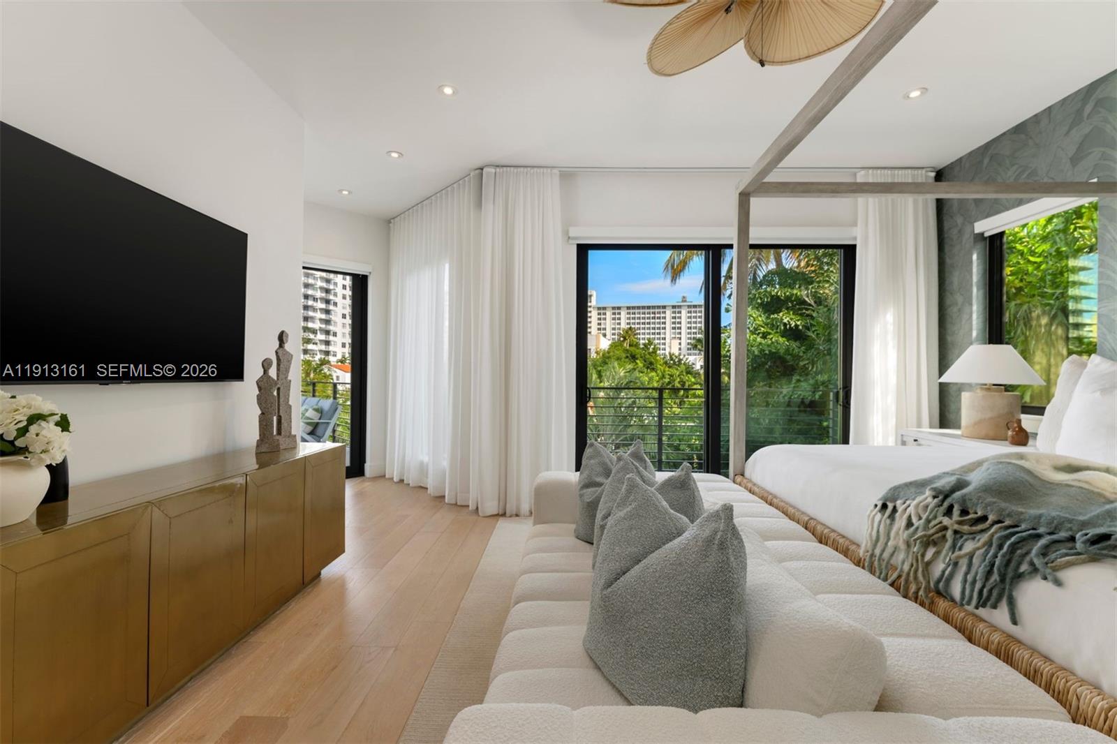 FLAMINGO TERRACE SUB - Residential
