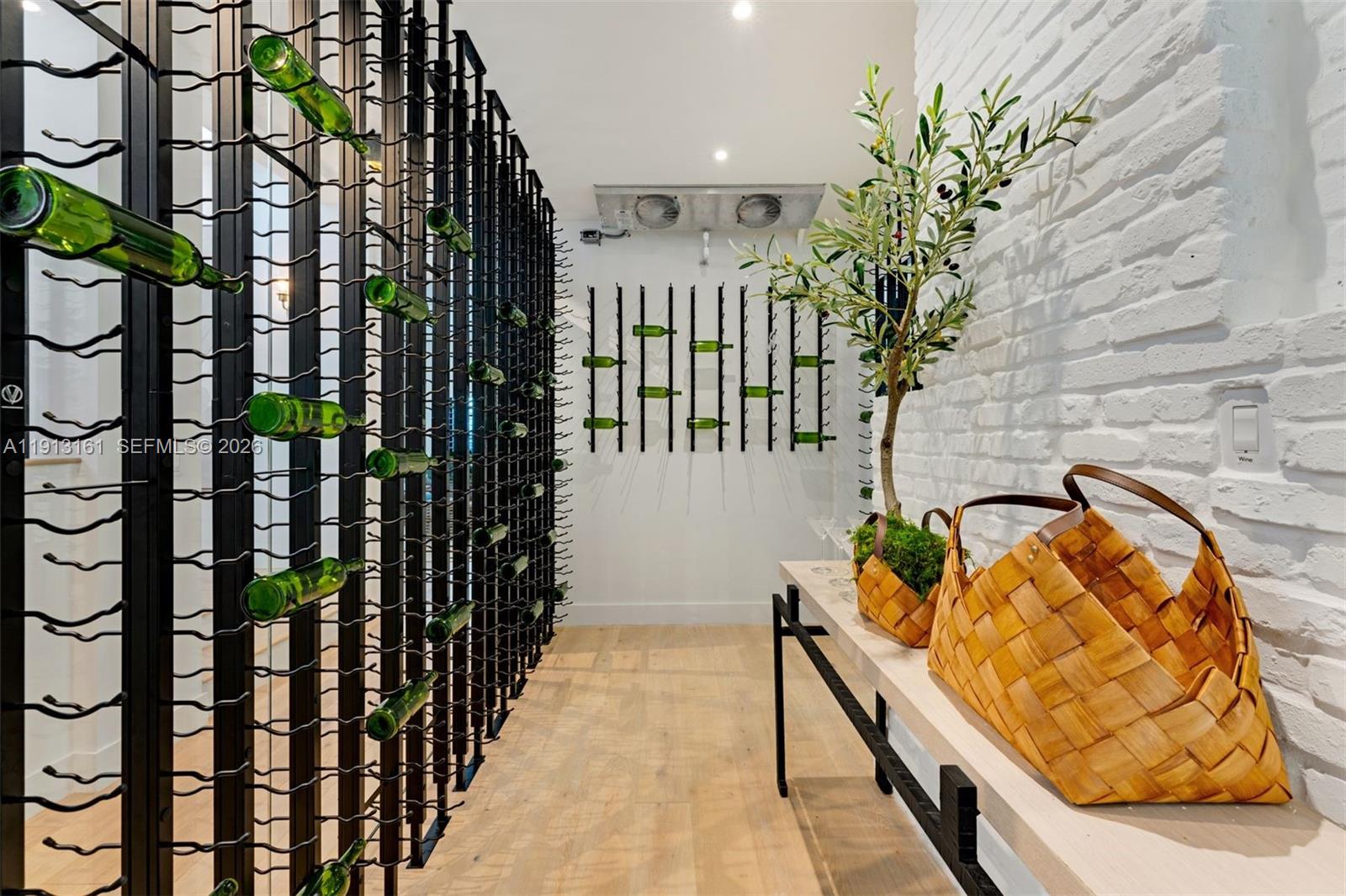 FLAMINGO TERRACE SUB - Residential