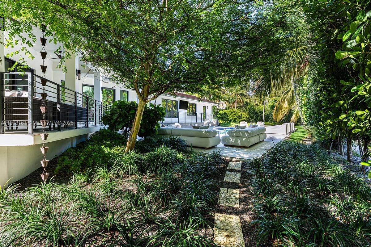 FLAMINGO TERRACE SUB - Residential