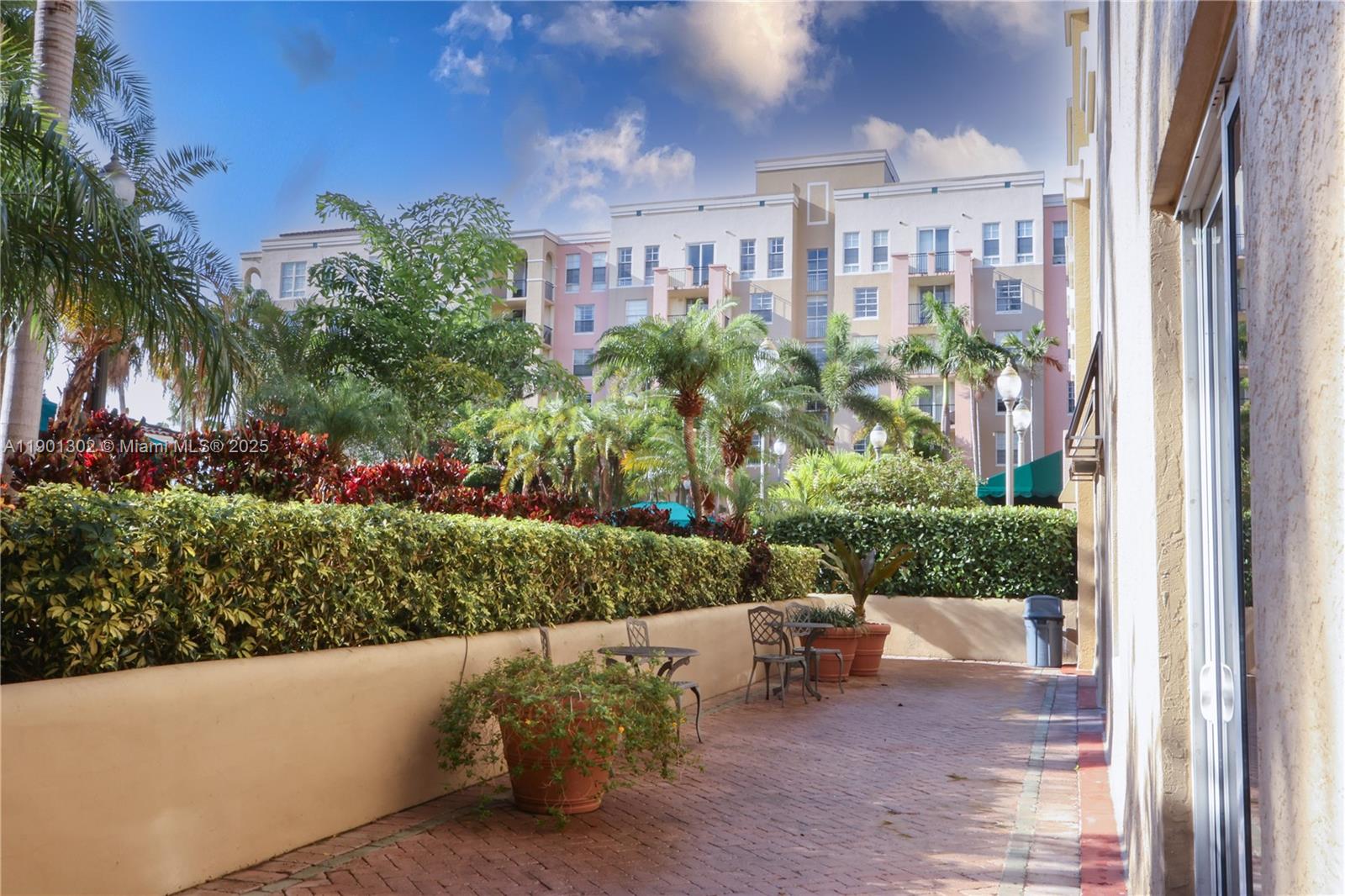 LAS OLAS BY THE RIVER CON - Residential Lease