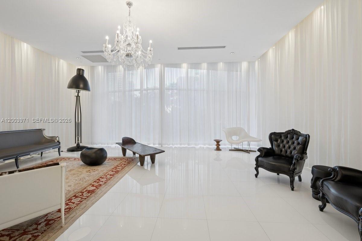 ICONBRICKELL CONDO NO 1 - Residential