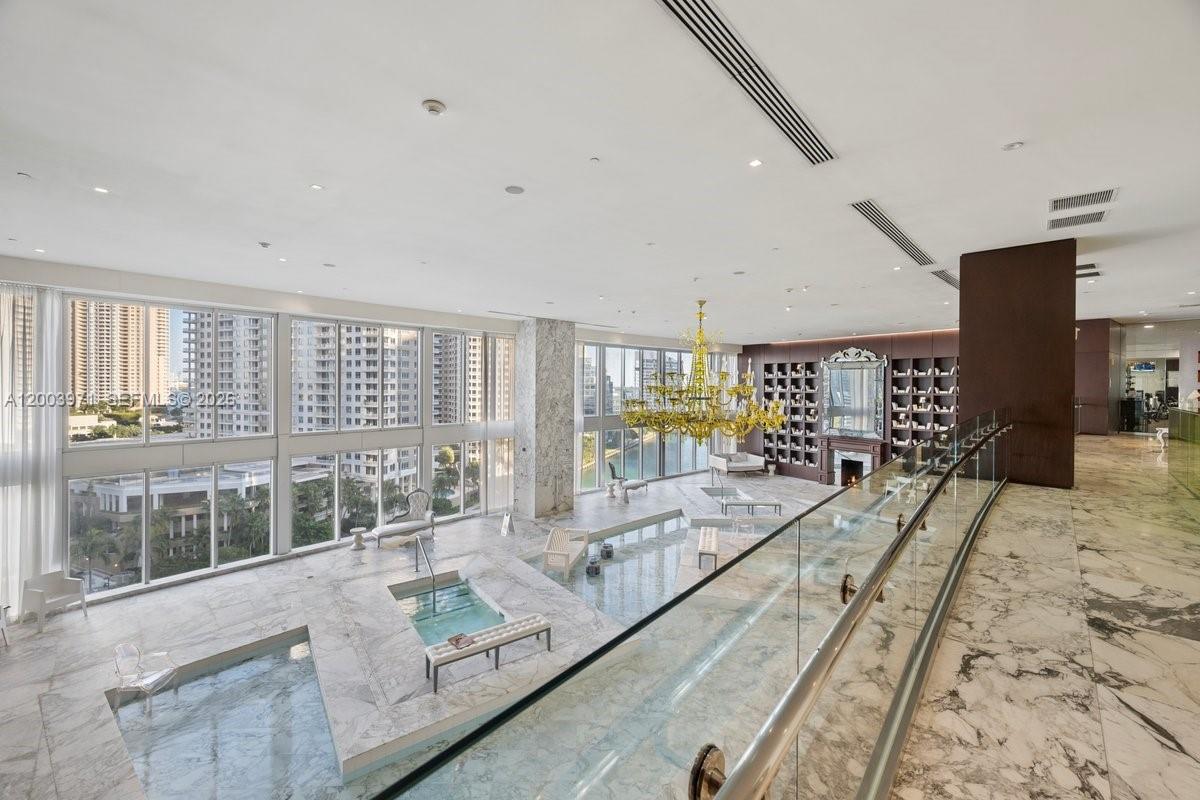 ICONBRICKELL CONDO NO 1 - Residential